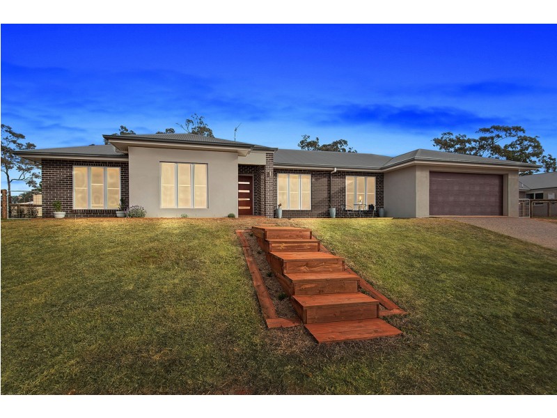 10 Triller Street, Meringandan West QLD 4352