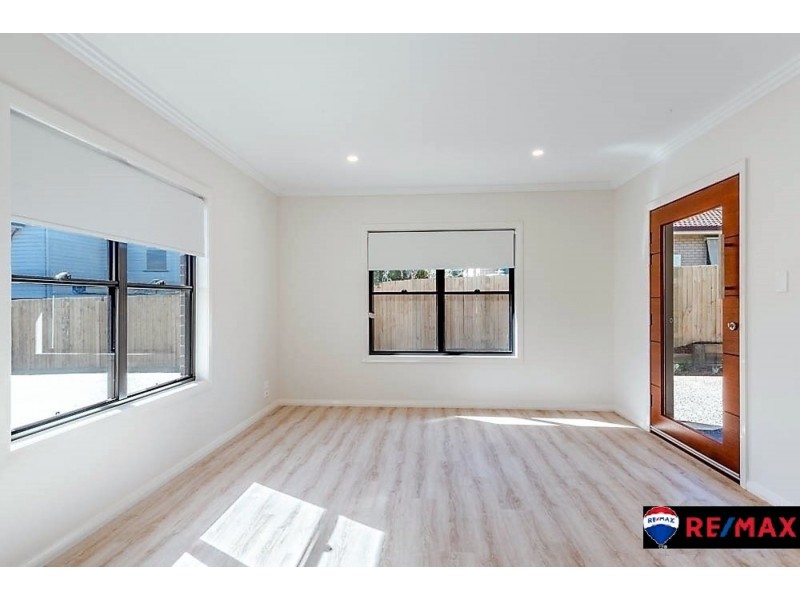 192A South Street, Centenary Heights QLD 4350