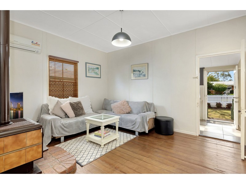 266 Alderley Street, Centenary Heights QLD 4350
