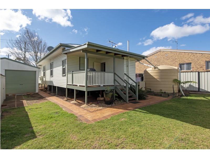 266 Alderley Street, Centenary Heights QLD 4350
