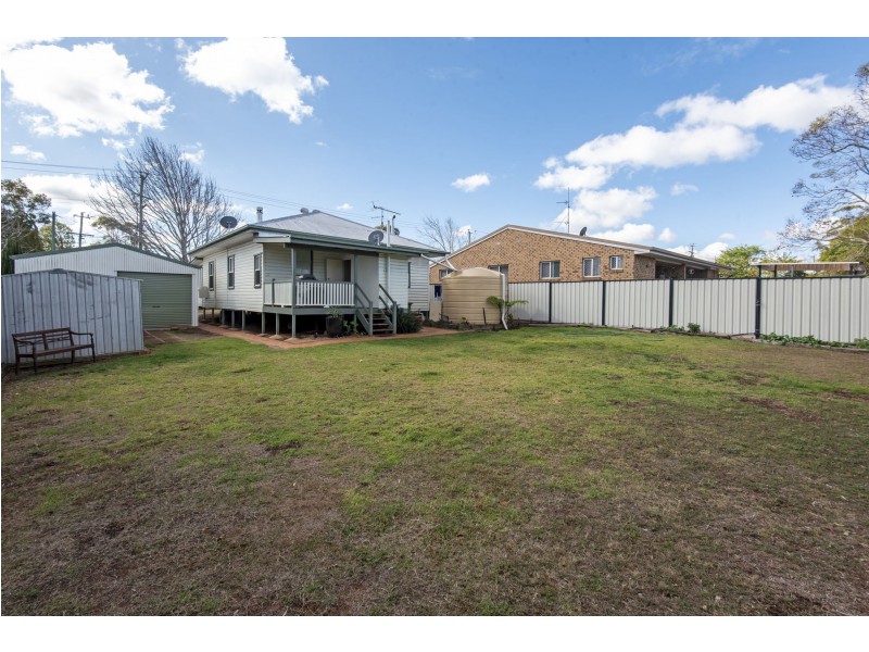 266 Alderley Street, Centenary Heights QLD 4350