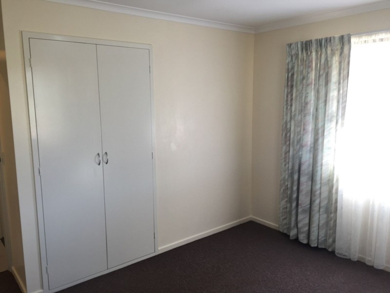 2/14 Damian Crescent, Kearneys Spring QLD 4350