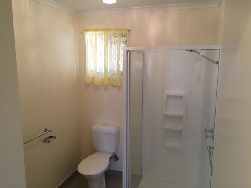 2/14 Damian Crescent, Kearneys Spring QLD 4350