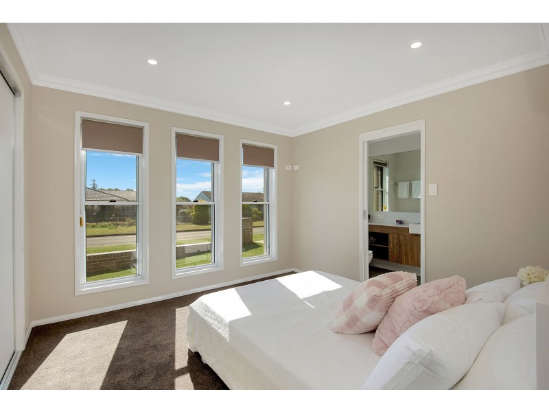 50 Cortess Street, Harristown QLD 4350