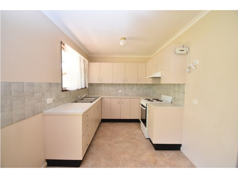 483 West Street, Darling Heights QLD 4350