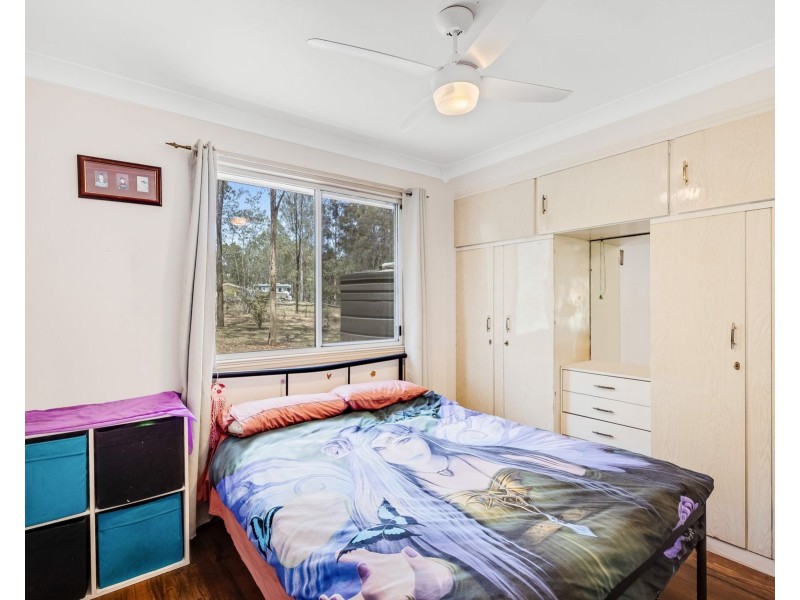 102 Milora Road, Upper Lockyer QLD 4352