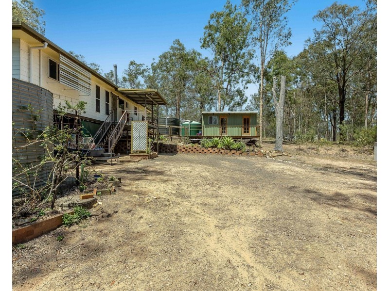 102 Milora Road, Upper Lockyer QLD 4352