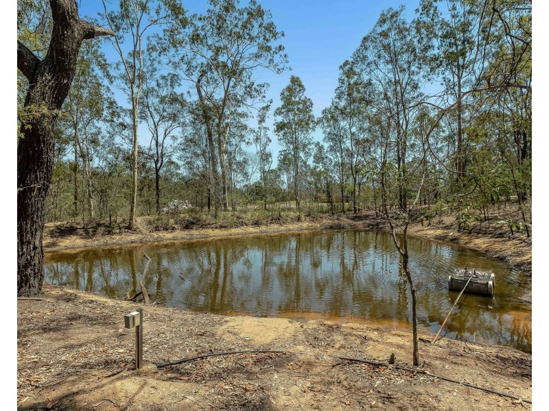 102 Milora Road, Upper Lockyer QLD 4352