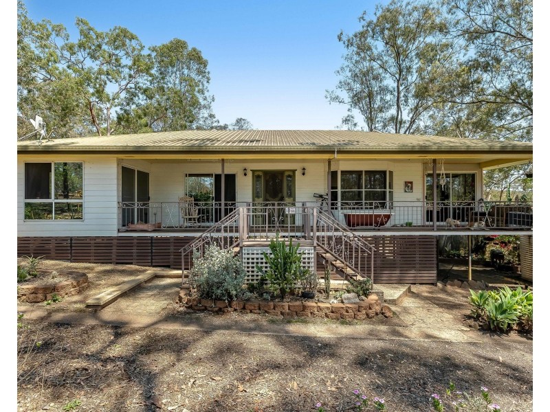 102 Milora Road, Upper Lockyer QLD 4352