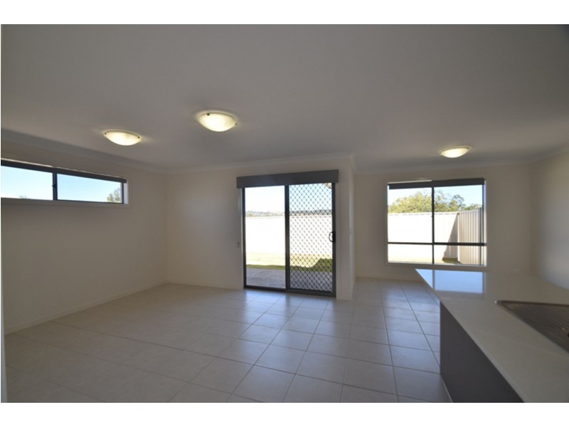 1/6 Minnett Street, Glenvale QLD 4350