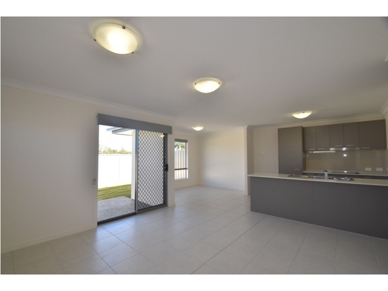 1/6 Minnett Street, Glenvale QLD 4350