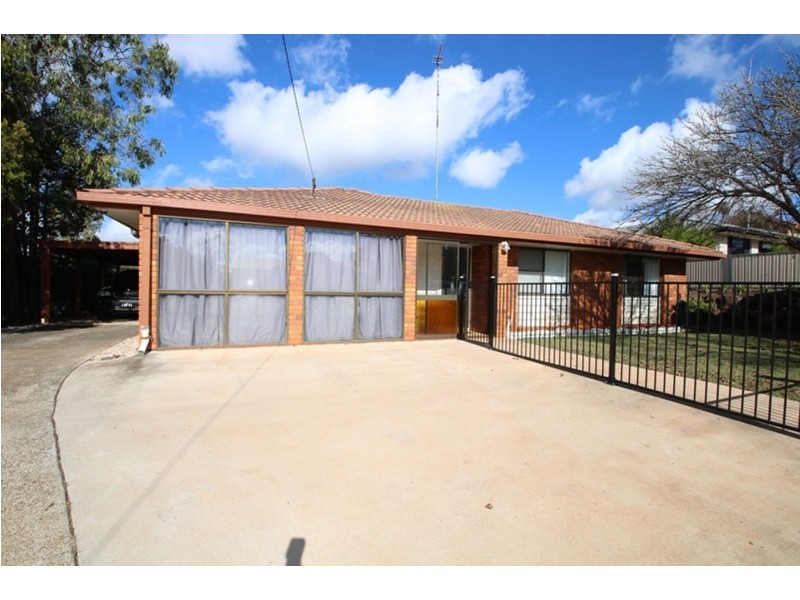 386 Stenner Street, Kearneys Spring QLD 4350