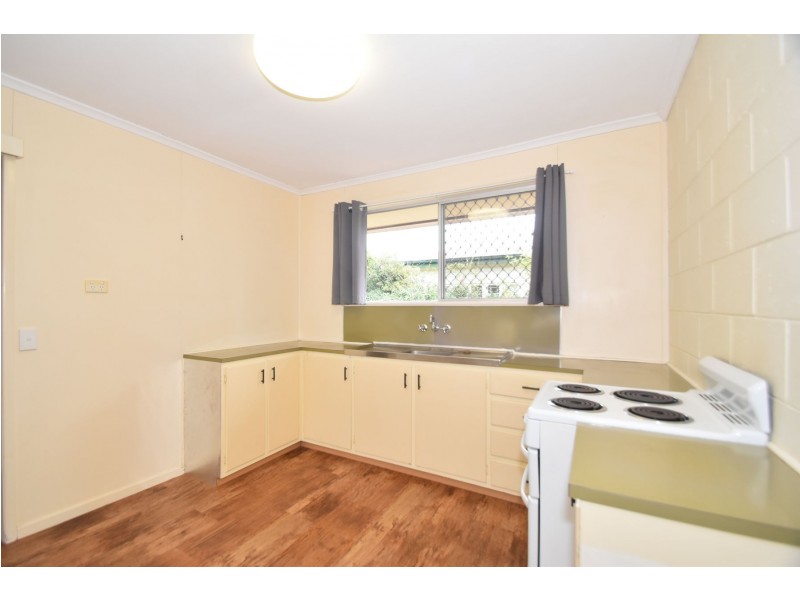 2/15 Perth Street, Rangeville QLD 4350