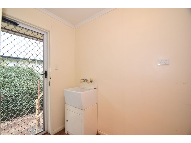 2/15 Perth Street, Rangeville QLD 4350