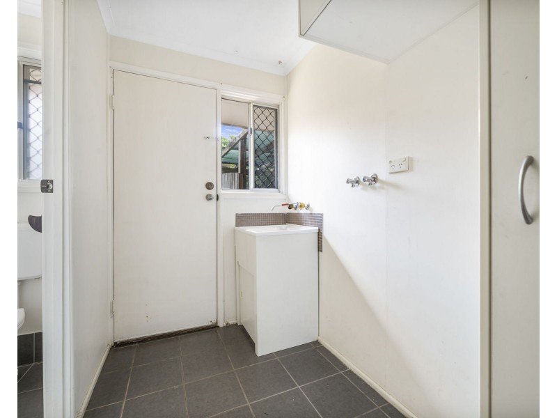 11 Wine Drive, Wilsonton Heights QLD 4350