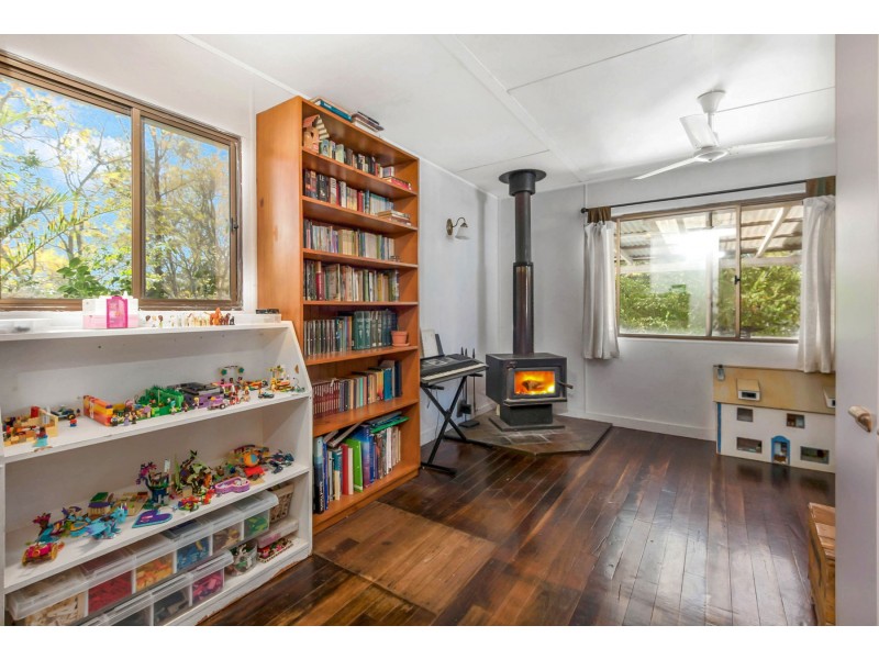 17 Koreelah Street, Upper Lockyer QLD 4352