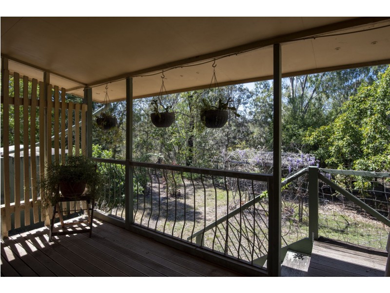 17 Koreelah Street, Upper Lockyer QLD 4352