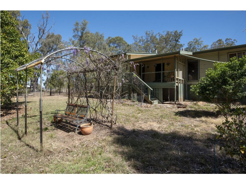 17 Koreelah Street, Upper Lockyer QLD 4352