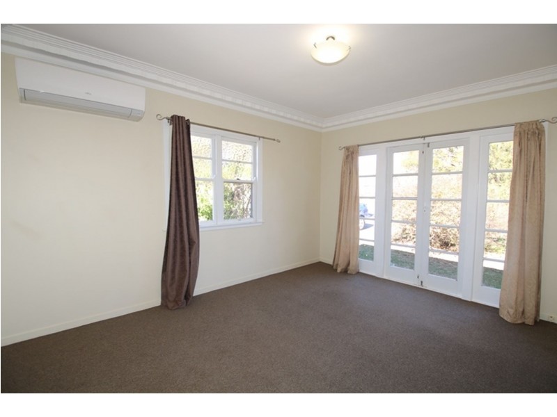 89 Hill Street, Newtown QLD 4350