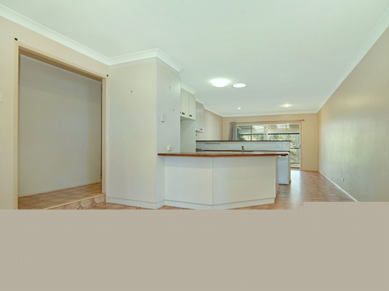 2 Lysanda Close, Wilsonton QLD 4350