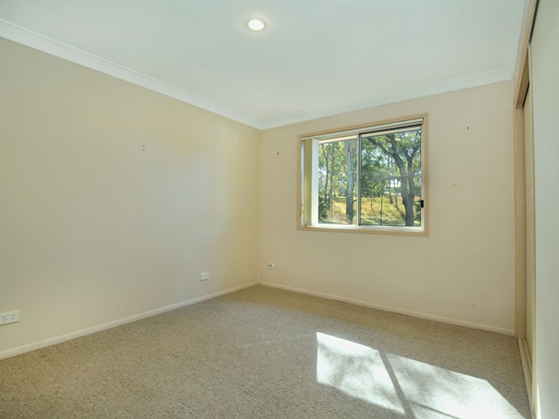 2 Lysanda Close, Wilsonton QLD 4350