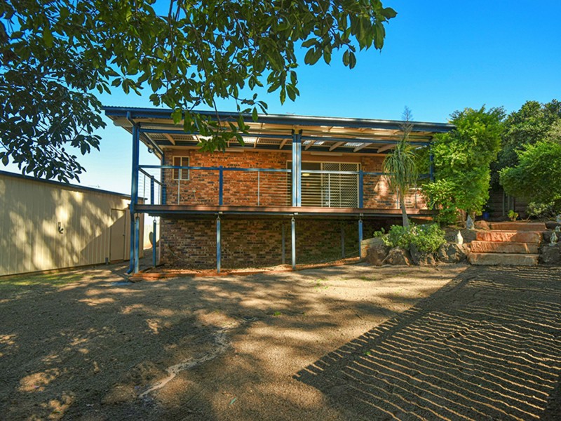 2 Lysanda Close, Wilsonton QLD 4350