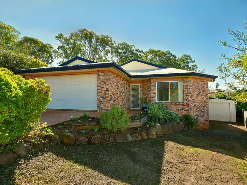 2 Lysanda Close, Wilsonton QLD 4350
