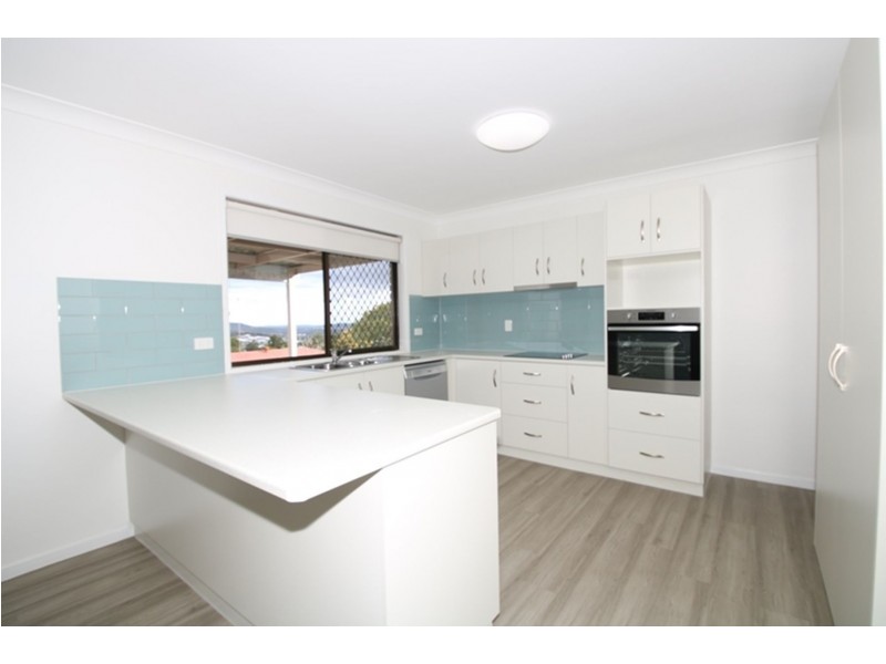 106 Hursley Road, Newtown QLD 4350