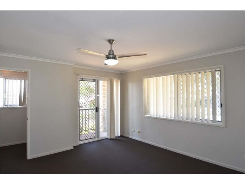 1/19a Gladstone Street, Newtown QLD 4350