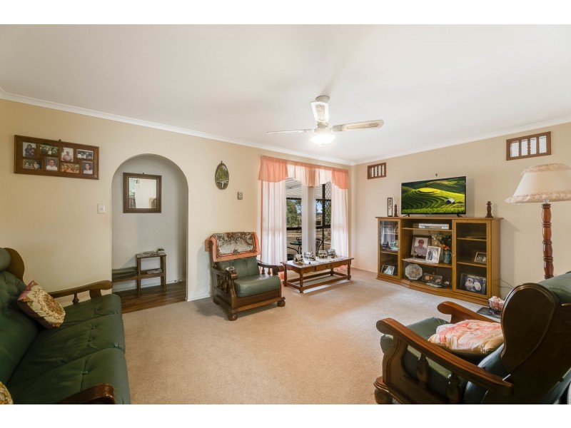 49 4AK Road, Oakey QLD 4401