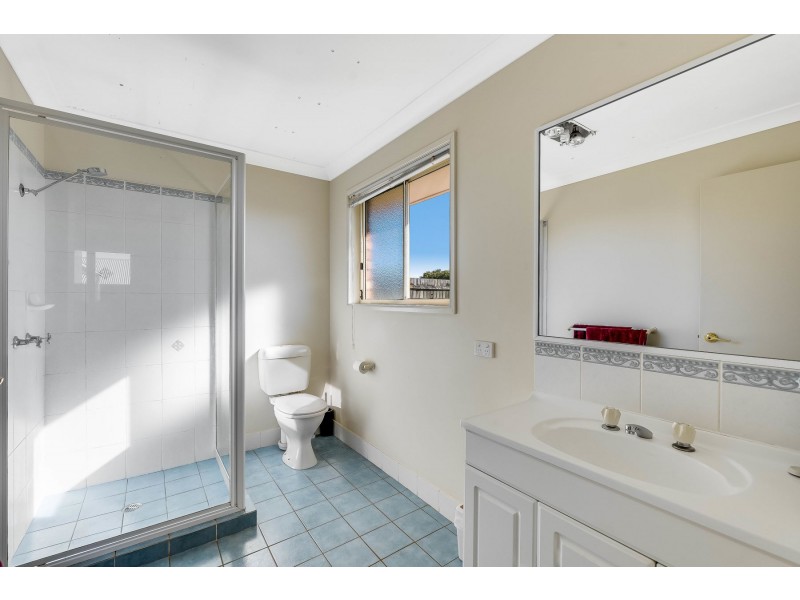 583 Hume Street, Kearneys Spring QLD 4350