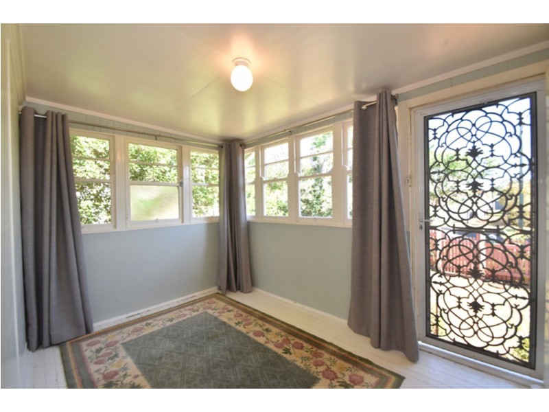 27 Ocean Street, Rangeville QLD 4350