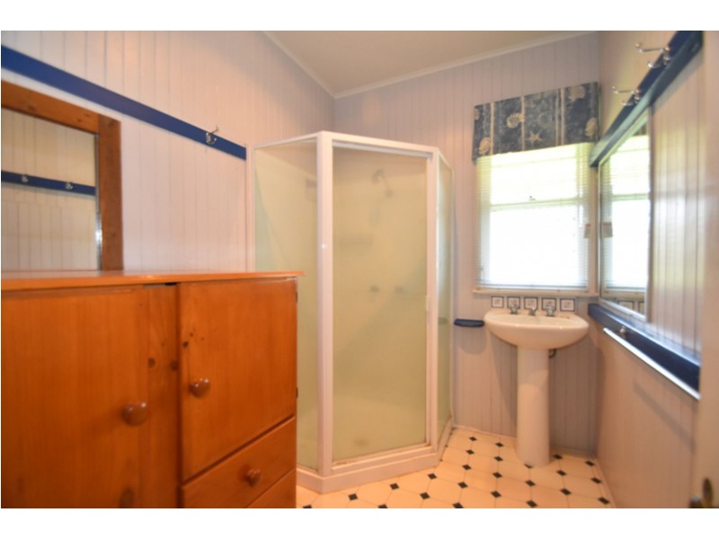 27 Ocean Street, Rangeville QLD 4350