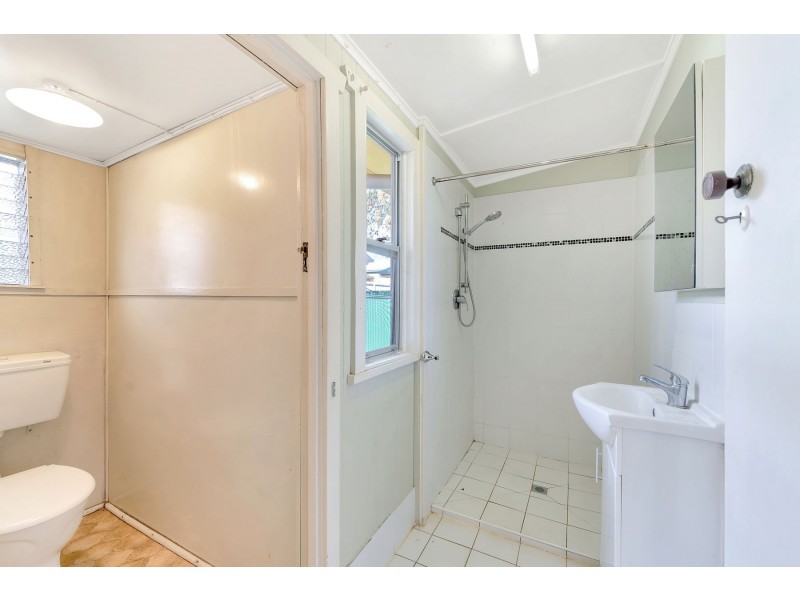 104 Water Street, South Toowoomba QLD 4350