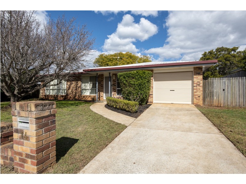 14 Danica Court, Kearneys Spring QLD 4350
