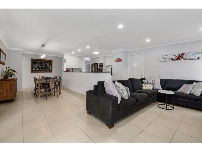 6 Mocatta Street, Goombungee QLD 4354