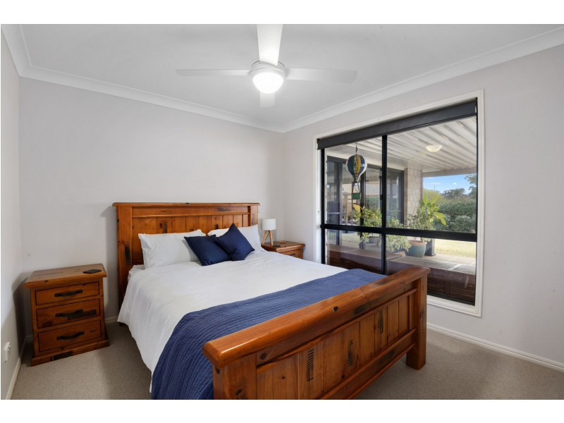 6 Mocatta Street, Goombungee QLD 4354