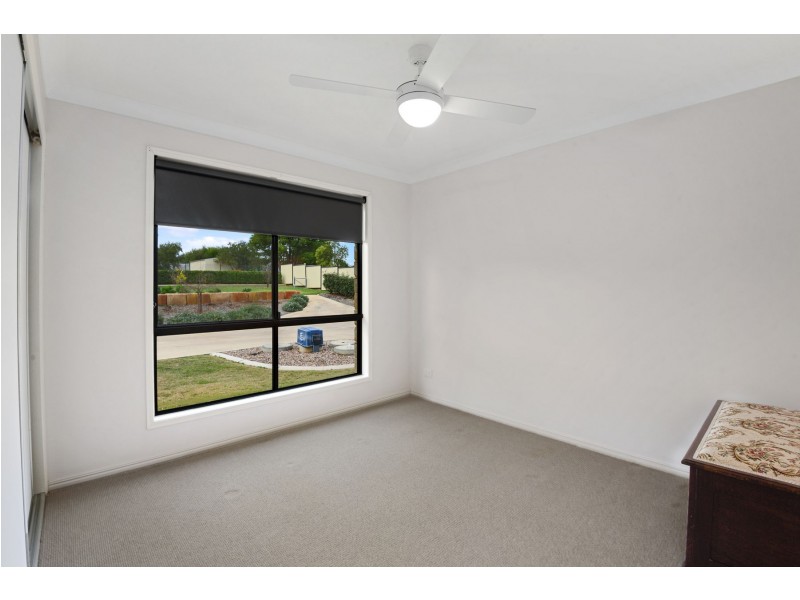 6 Mocatta Street, Goombungee QLD 4354