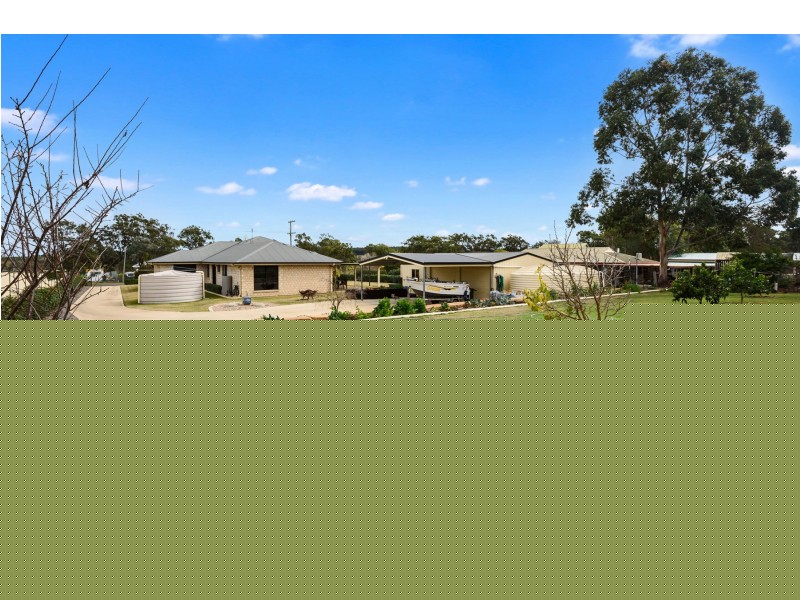 6 Mocatta Street, Goombungee QLD 4354