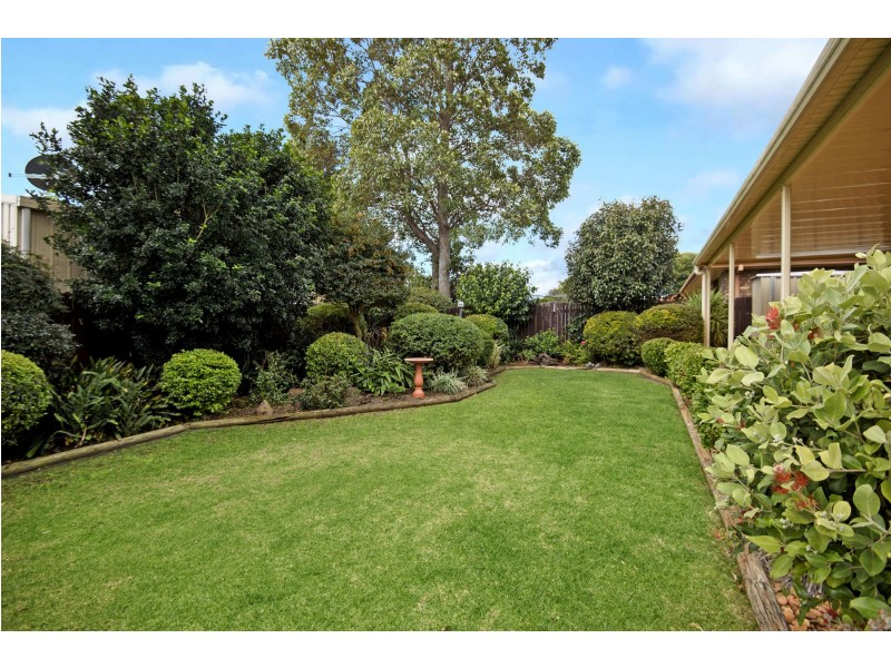 24 Cabarita Crescent, Glenvale QLD 4350