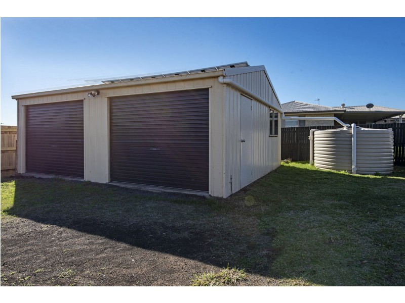 16 Whitman Street, Westbrook QLD 4350