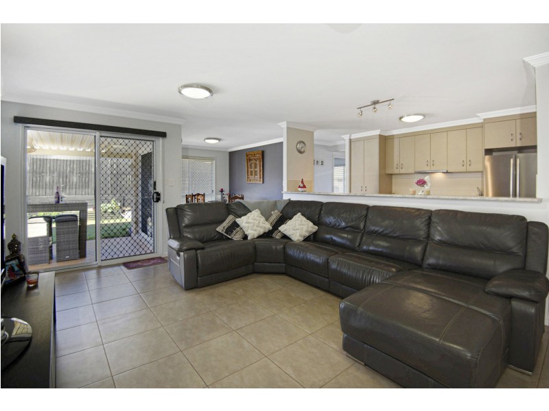 16 Whitman Street, Westbrook QLD 4350