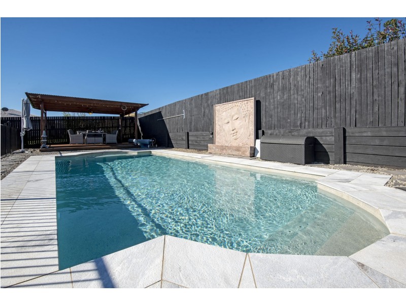 16 Whitman Street, Westbrook QLD 4350