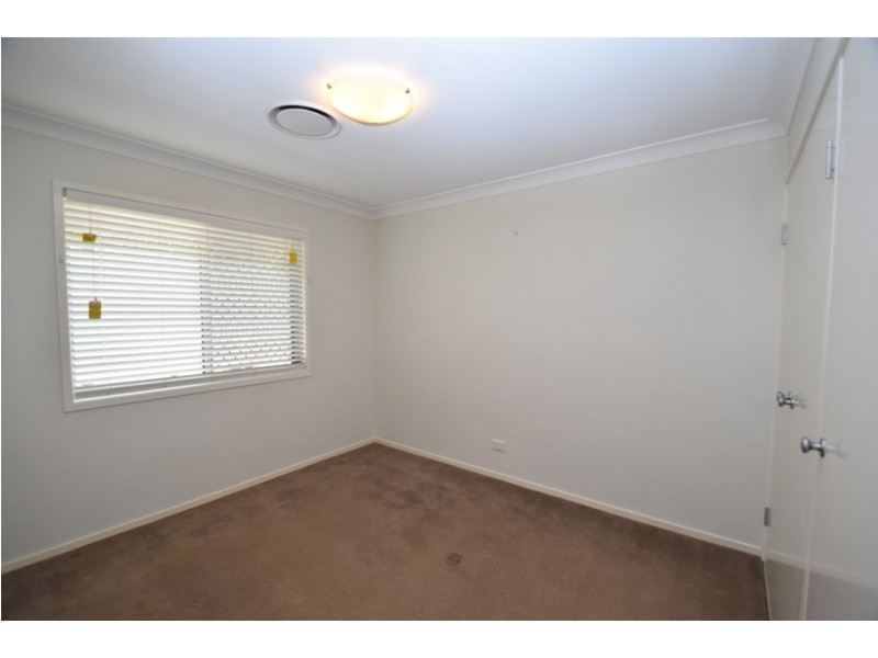 12 Quail Street, Rangeville QLD 4350