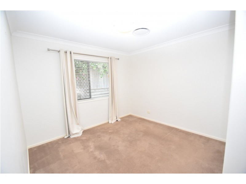 12 Quail Street, Rangeville QLD 4350
