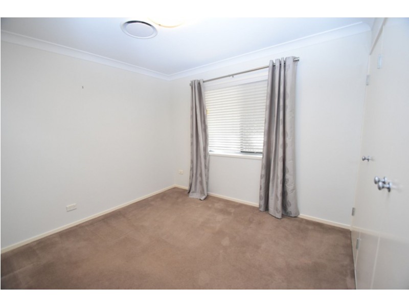 12 Quail Street, Rangeville QLD 4350
