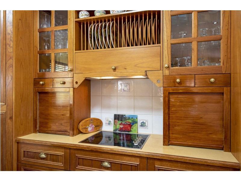 2A Maureen Court, Cotswold Hills QLD 4350