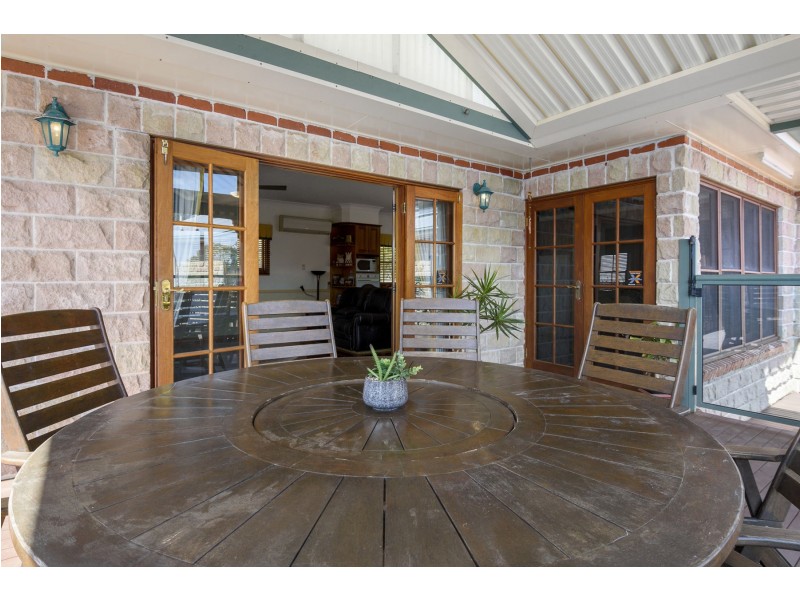 2A Maureen Court, Cotswold Hills QLD 4350