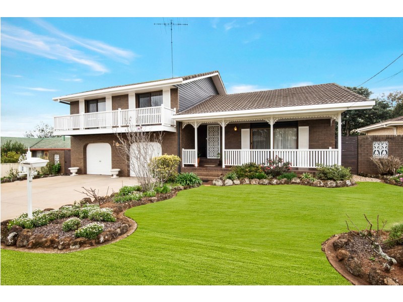 5 Hibiscus Drive, Centenary Heights QLD 4350