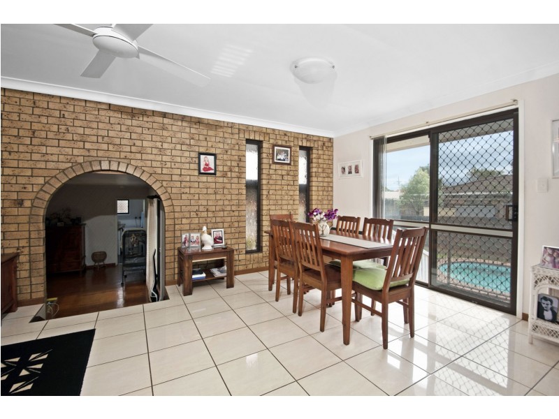 5 Hibiscus Drive, Centenary Heights QLD 4350